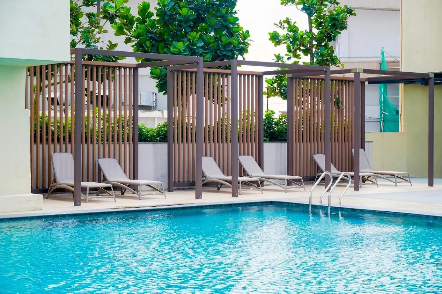 Paradigm Residence Johor Bahru 0*,