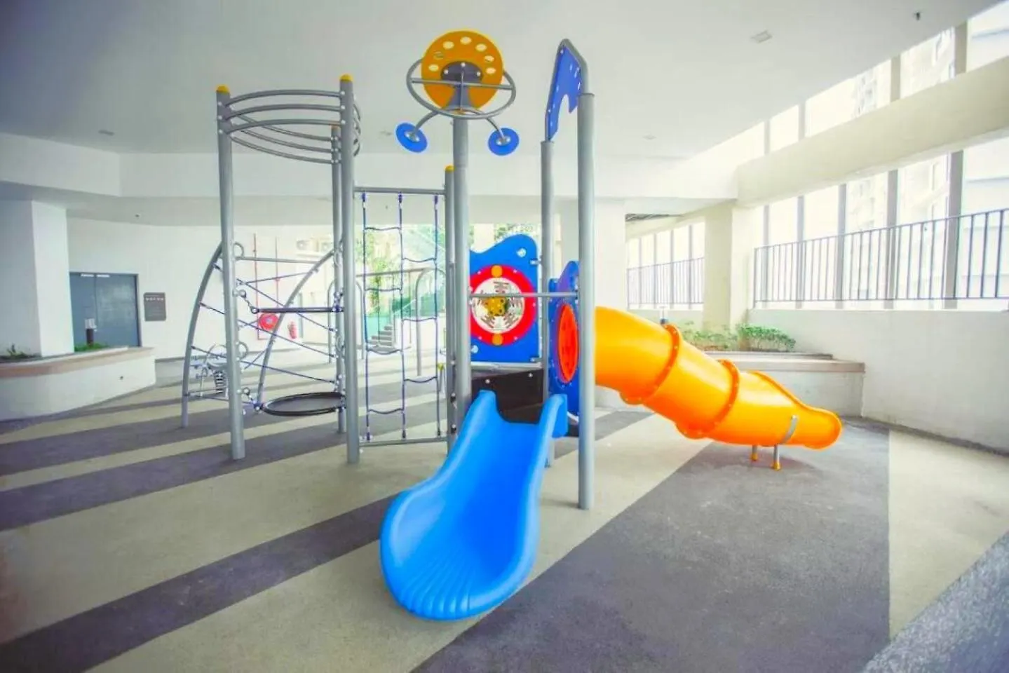 Paradigm Residence Johor Bahru 0*,