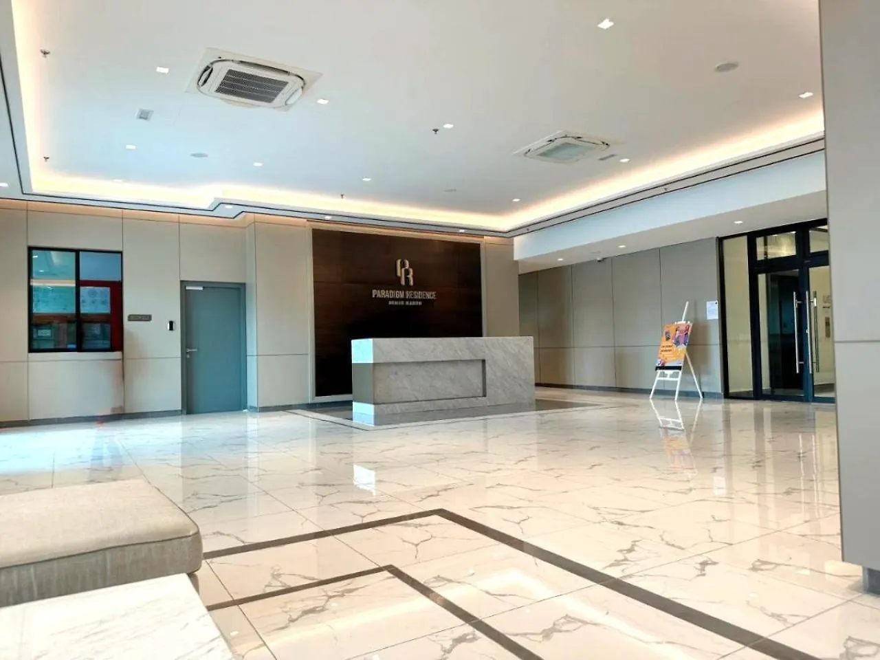 Paradigm Residence ジョホールバル 0*,